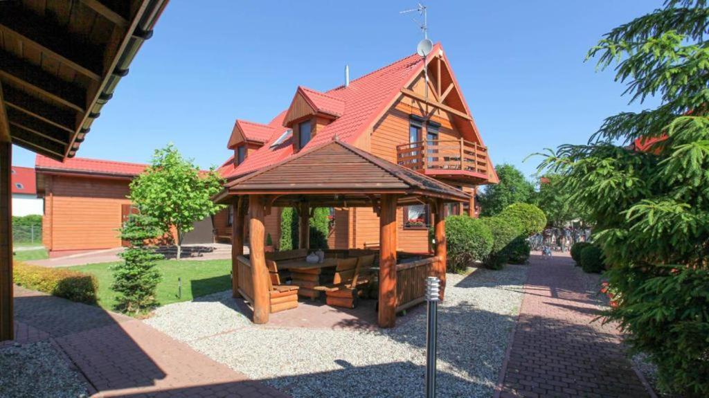 Aparts Care Letnia Sielanka Sianożęty Extérieur photo